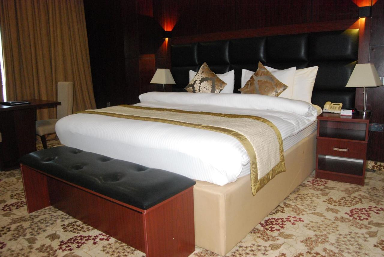 Best Western Plus Enugu Exterior foto